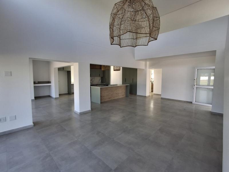 4 Bedroom Property for Sale in Shelley Point Western Cape